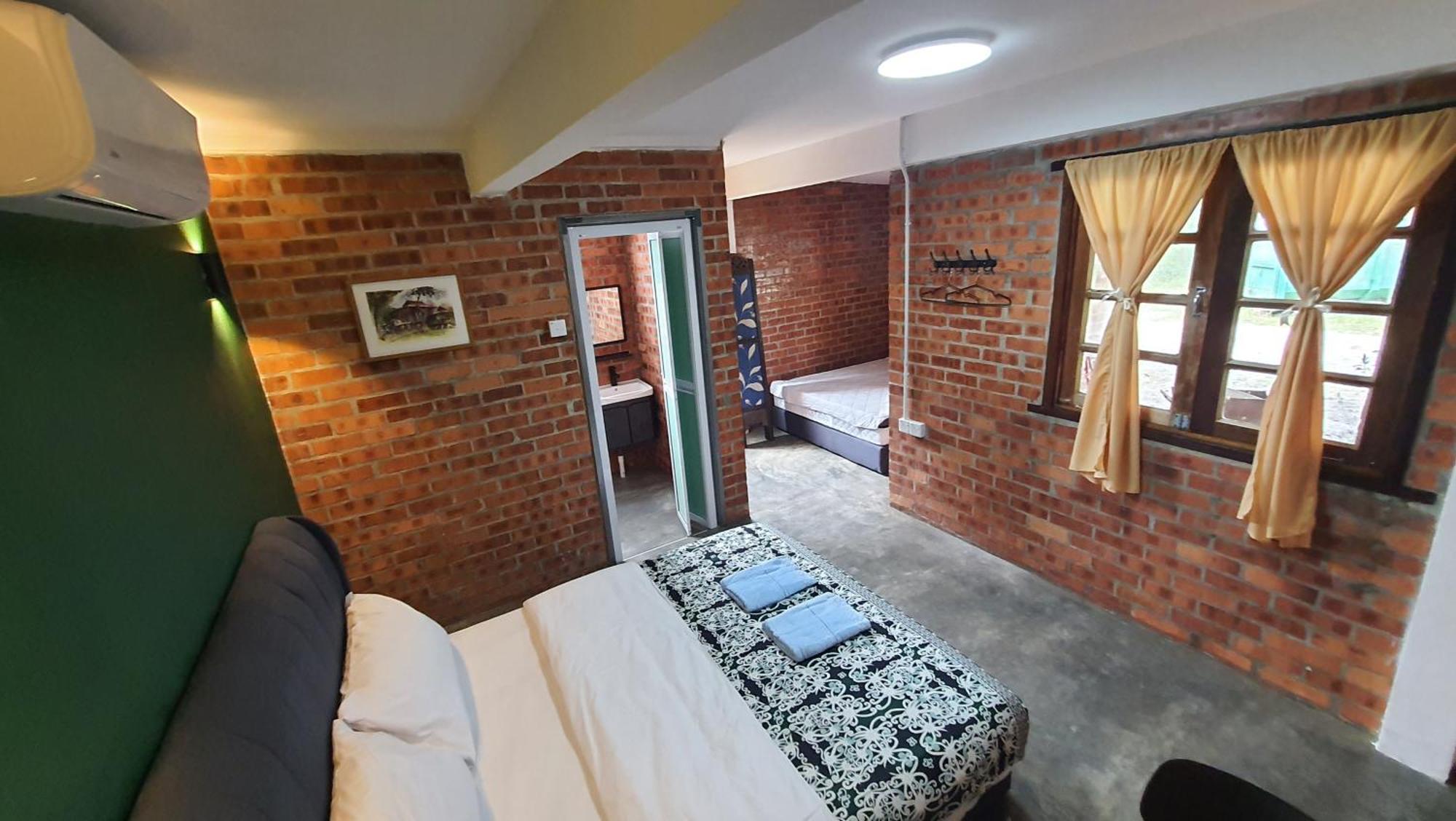 Sayang Di Kaki Bukit Homestay Near Icon City 大山脚 外观 照片