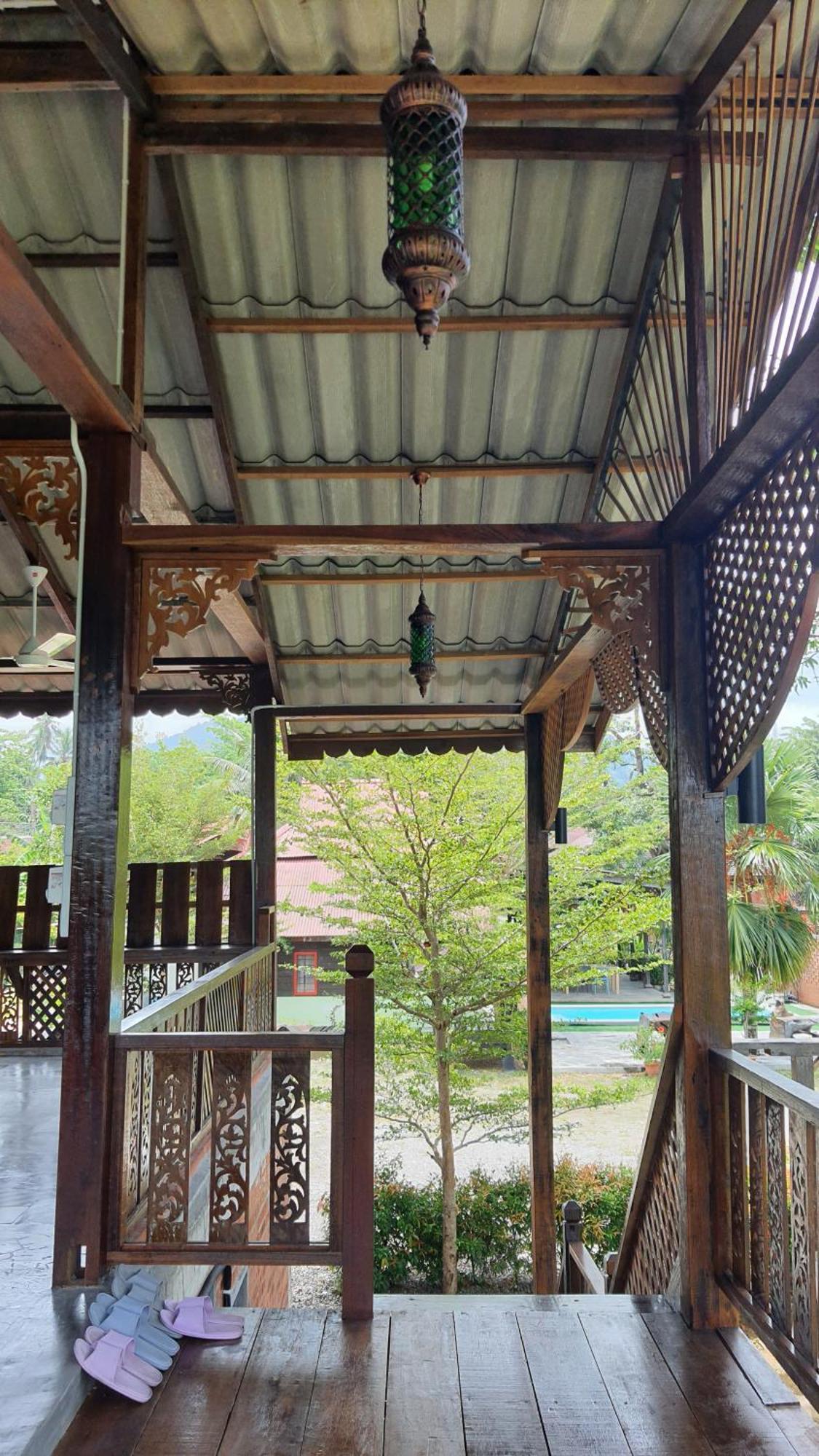 Sayang Di Kaki Bukit Homestay Near Icon City 大山脚 外观 照片
