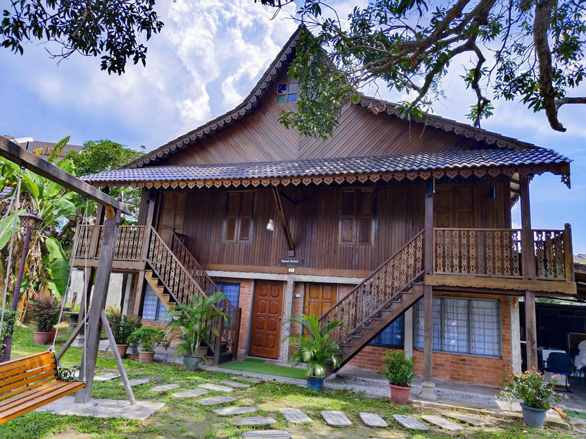 Sayang Di Kaki Bukit Homestay Near Icon City 大山脚 外观 照片